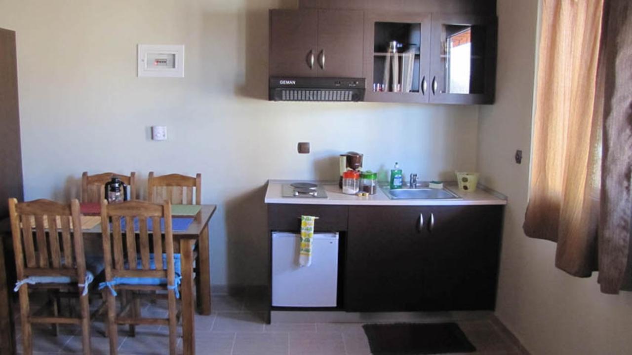 Ihnilatis Bed & Breakfast Kerkíni Oda fotoğraf